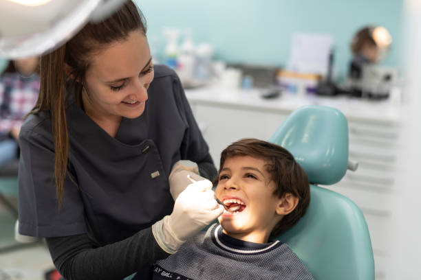 Best Tooth Infection Emergency Dentist  in Southwest Sandhill, TX